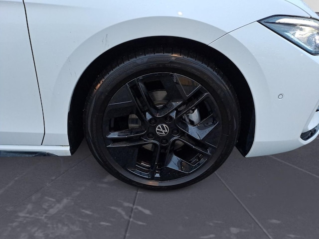 Volkswagen Passat DSG R-Line