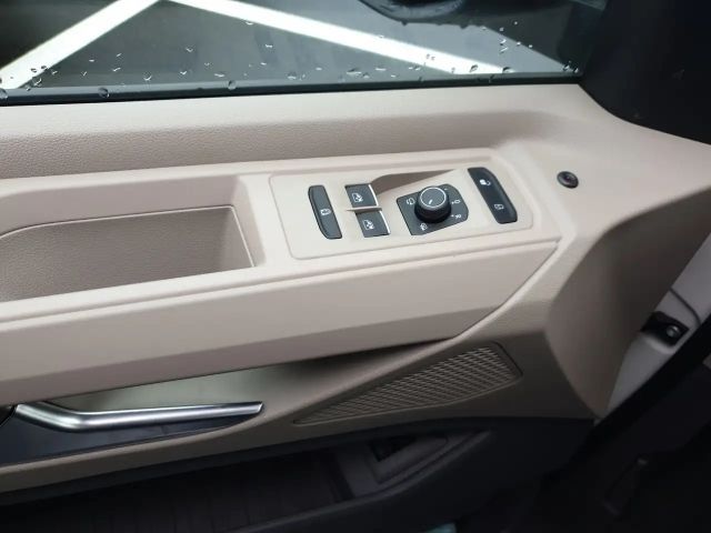 Volkswagen Multivan 2.0 TDI DSG Lang T7