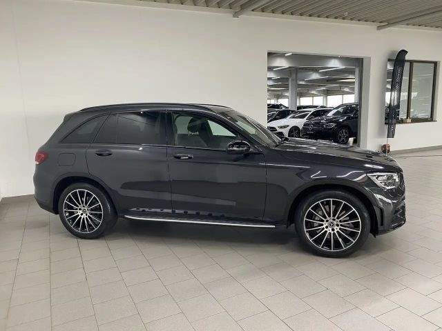 Mercedes-Benz GLC 200 4MATIC AMG Line