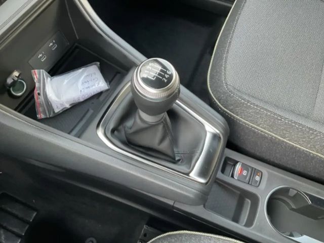 Renault Captur Hybrid TCe 140 Techno