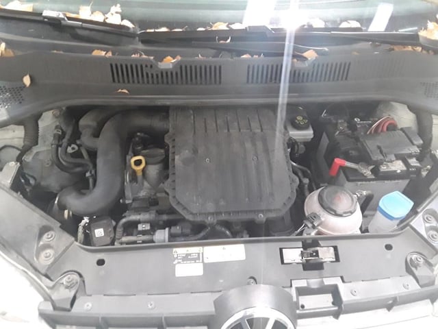 Volkswagen up! Active