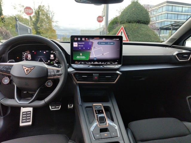Cupra Leon 1.5 eTSI Navi Digitales Cockpit LED Sperrdiff. ACC Apple CarPlay Android Auto Mehrzonenklima
