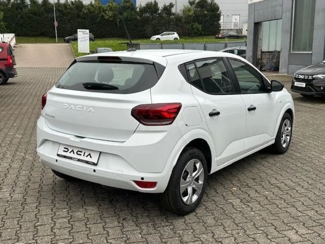 Dacia Sandero Essential