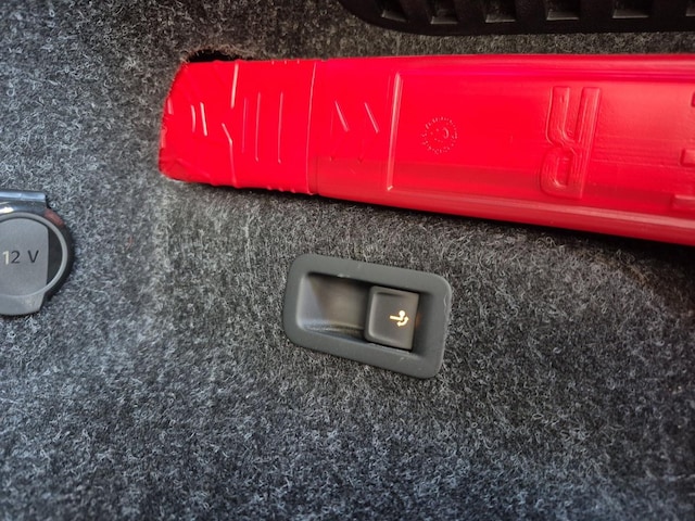 Skoda Enyaq 62KW/h WPUMPE+AHK+KAMERA+MEMORY+KEYLESS+4xSHZG+100KW+CCS+21 ALU!