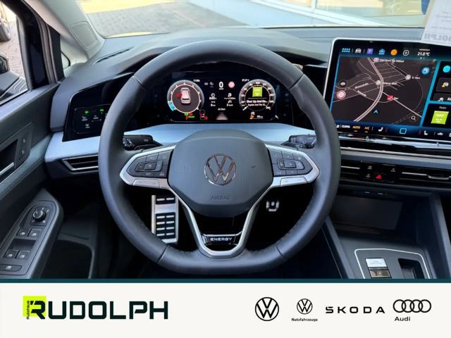 Volkswagen Golf 1.5 eTSI DSG Golf VIII