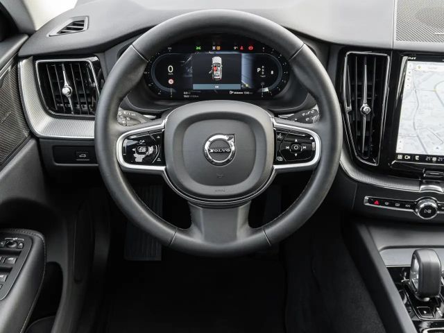 Volvo XC60 AWD Dark Plus