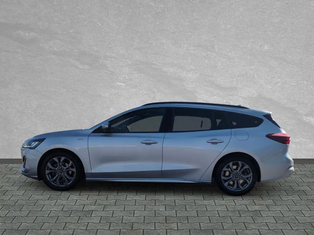 Ford Focus EcoBoost ST Line