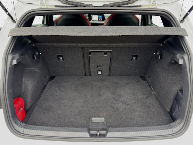 Volkswagen Golf 2.0 TSI GTI