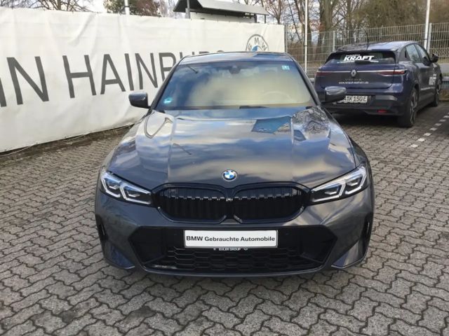 BMW 330 330i Sedan xDrive