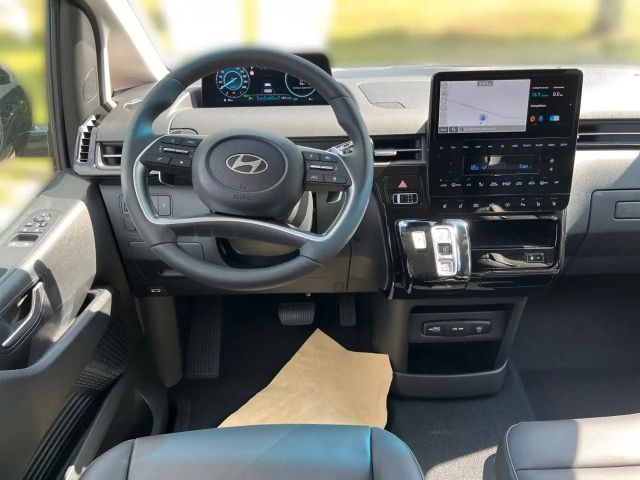 Hyundai Staria Prime