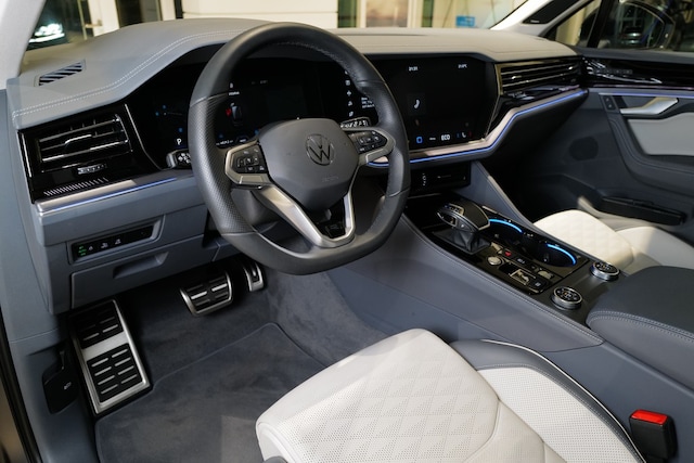 Volkswagen Touareg 3.0 V6 TDI R-Line Style