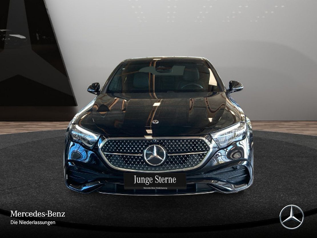 Mercedes-Benz E 200 Sedan