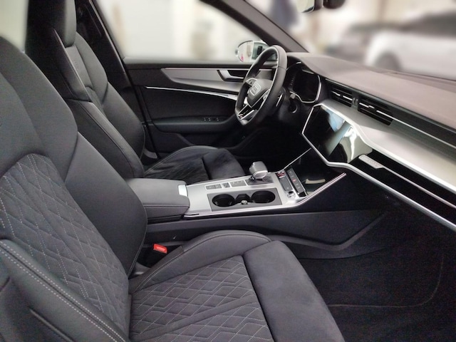 Audi S6 Quattro Sedan