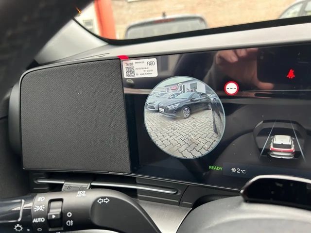 Hyundai Kona 64 kWh Electric