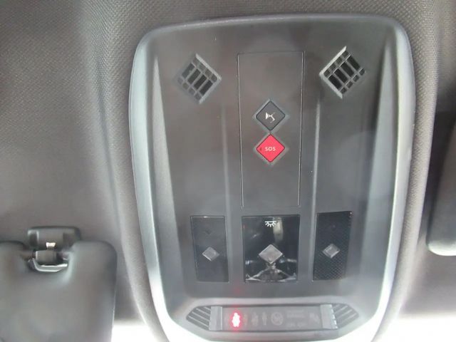 DS DS 3 Crossback Mobiles