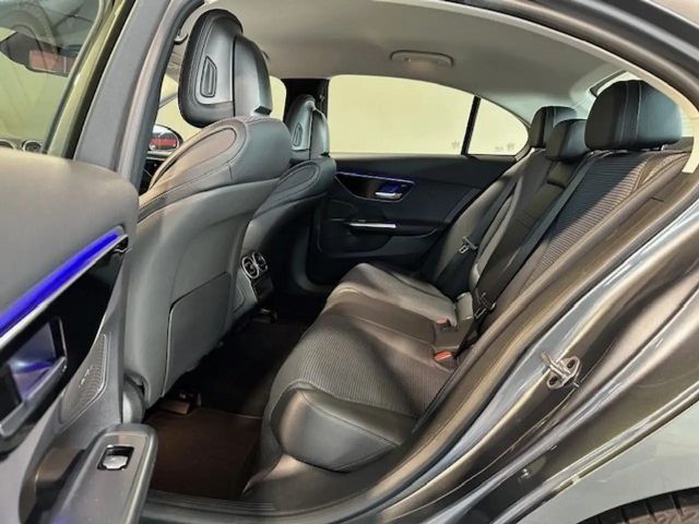 Mercedes-Benz C 300 4MATIC AVANTGARDE Sedan
