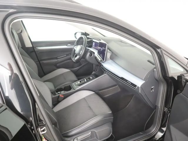 Volkswagen Golf DSG Life Variant