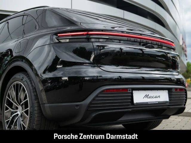 Porsche Macan 4