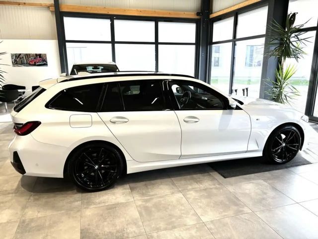 BMW 320 320d M-Sport Touring xDrive