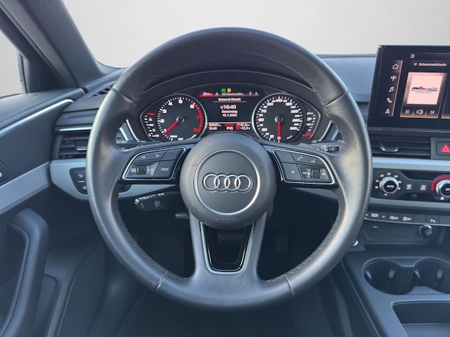 Audi A4 40 TFSI Avant Quattro S-Tronic