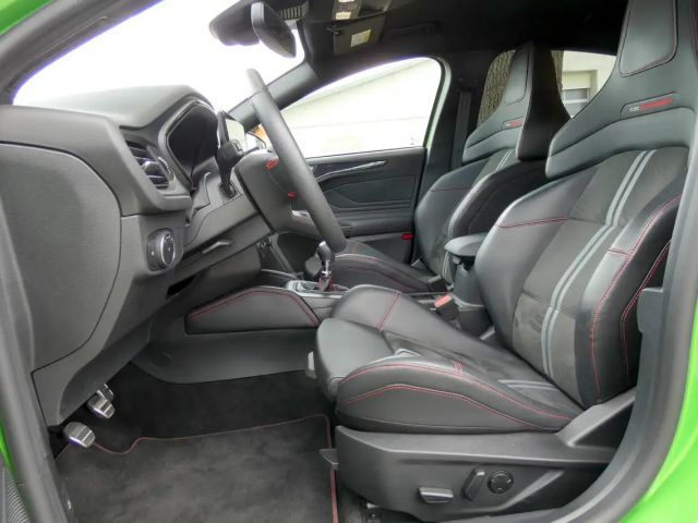 Ford Focus EcoBoost ST Line