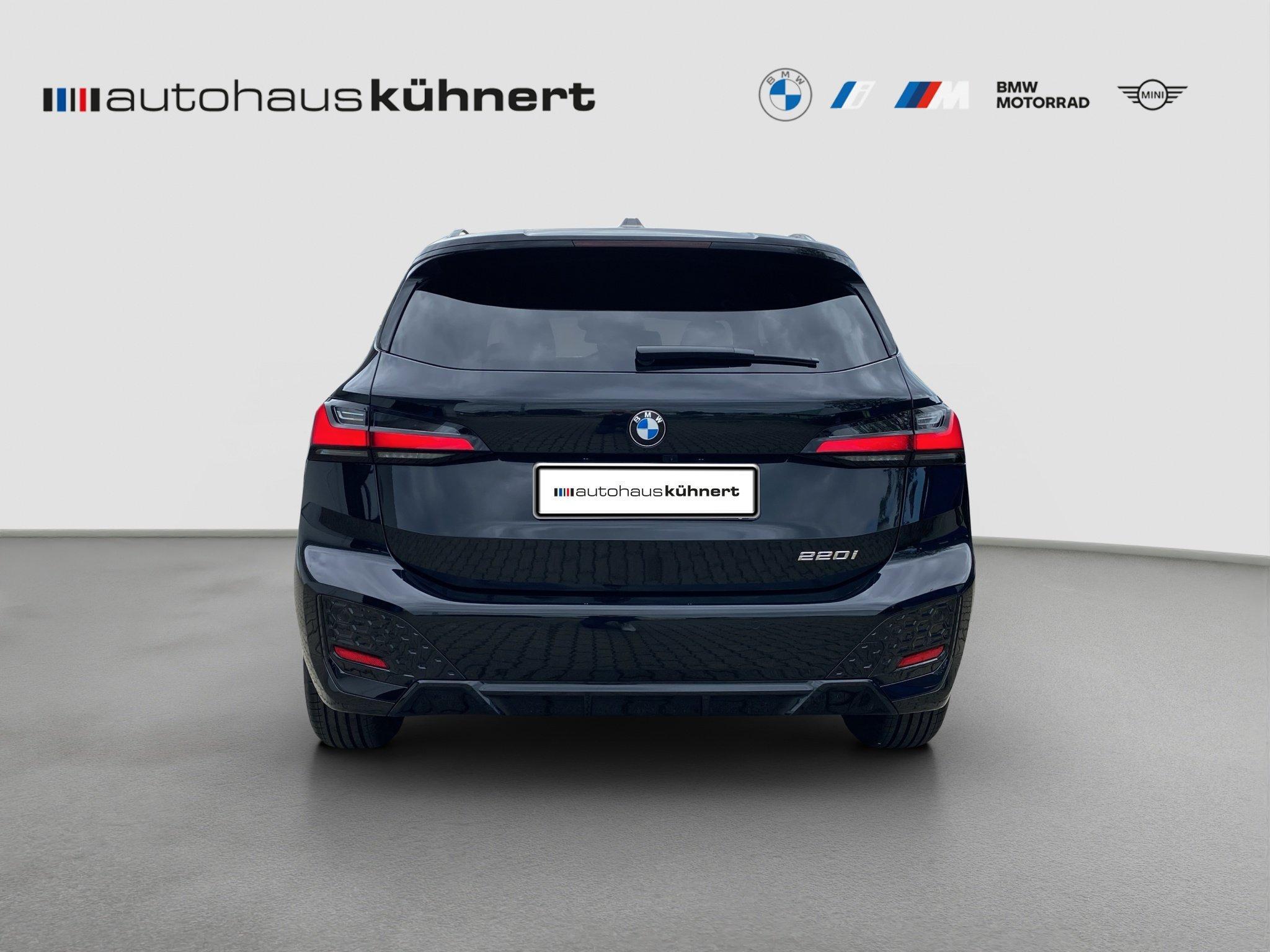 BMW 220 220i Active Tourer