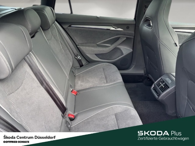 Skoda Superb 2.0 TDI 4x4 Combi Sportline