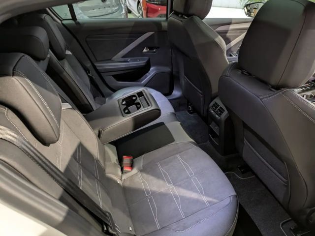 Opel Astra 1.2 Turbo Turbo Ultimate