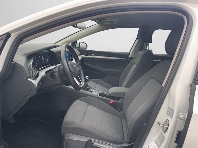 Volkswagen Golf 1.0 TSI Variant