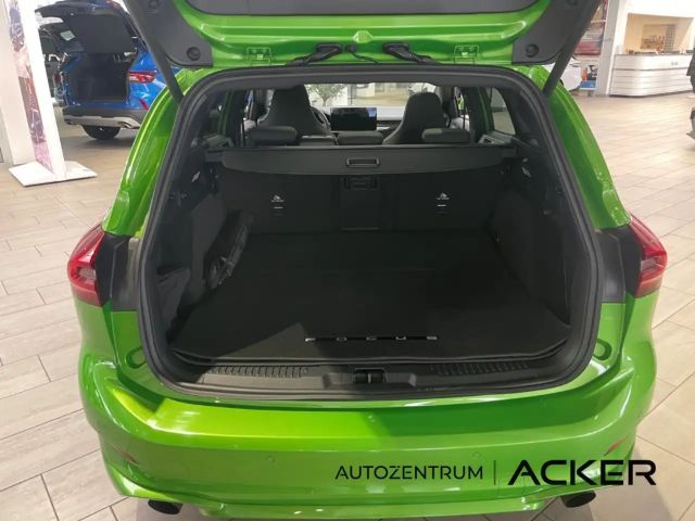 Ford Focus ST Line Wagon