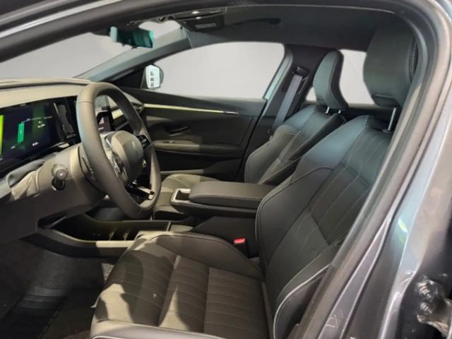 Renault Megane Comfort E-Tech Iconic