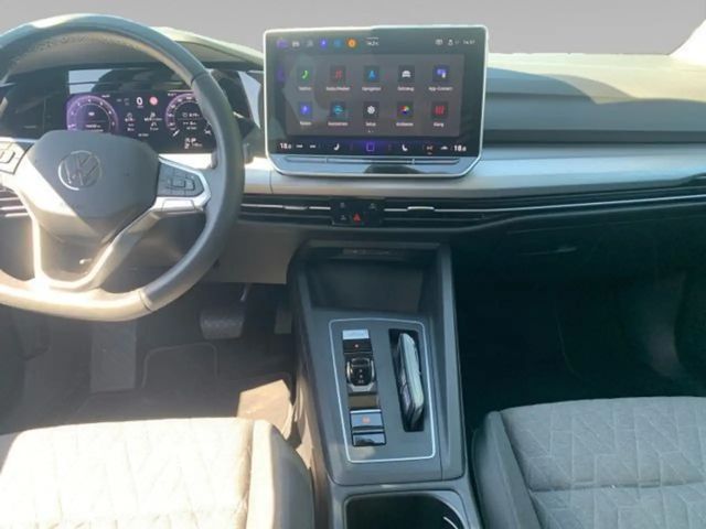 Volkswagen Golf 1.5 TSI Golf VIII Life