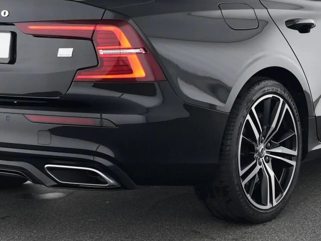 Volvo S60 AWD R-Design Recharge