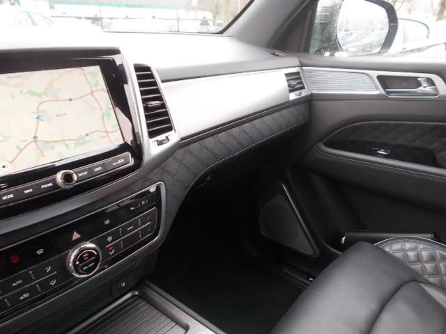 SsangYong Rexton 4WD Sapphire