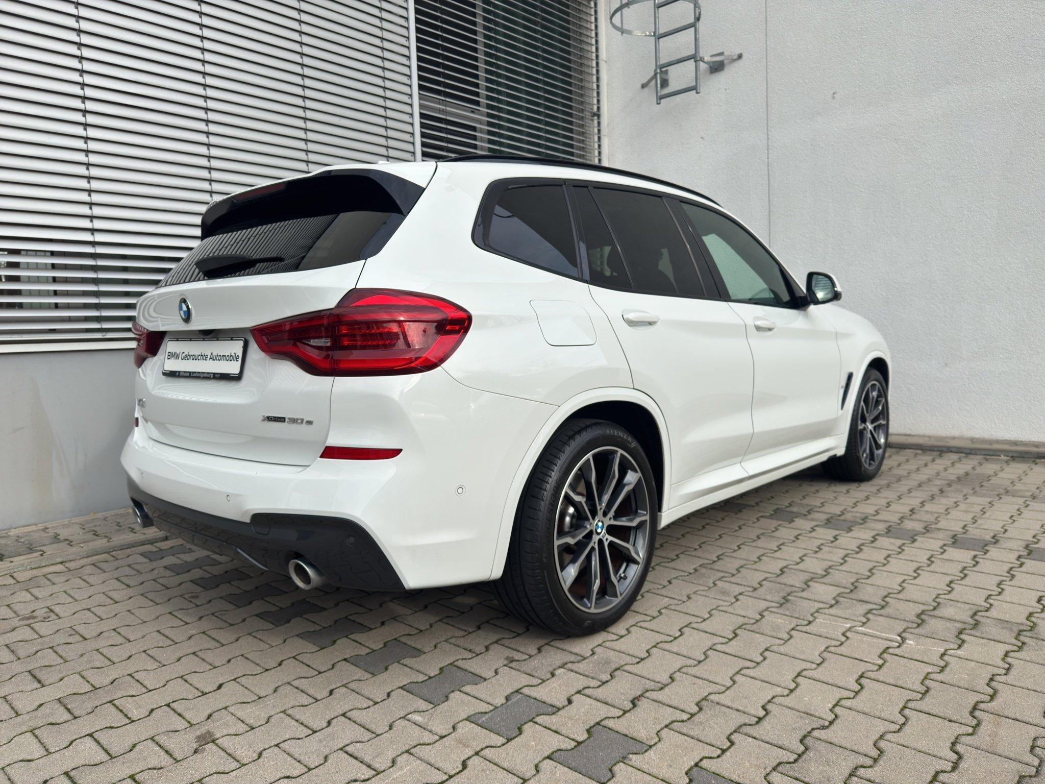 BMW X3 xDrive30e