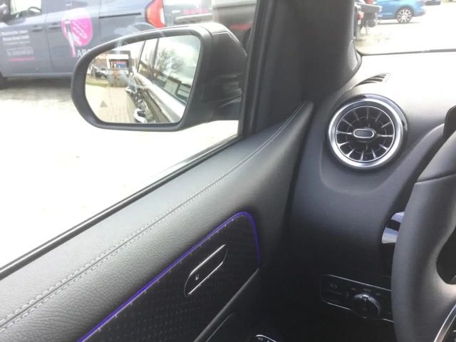 Mercedes-Benz B 180 Progressive