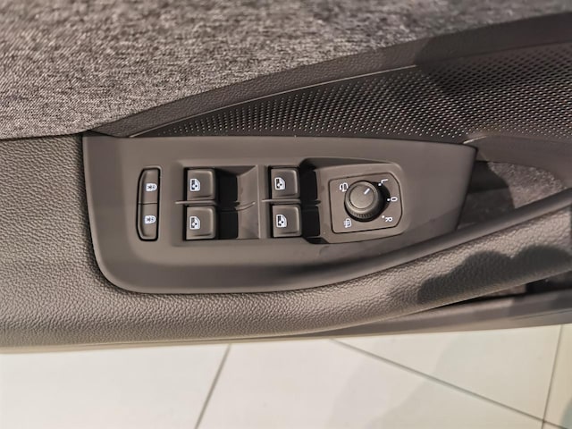 Skoda Superb 2.0 TDI Combi Selection