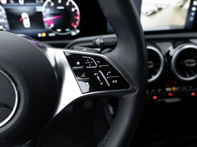 Mercedes-Benz A 220 4MATIC Progressive