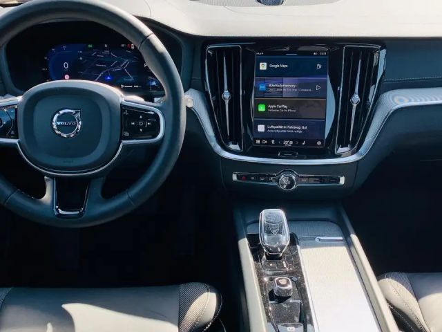 Volvo V60 Business Sport Dark Ultra