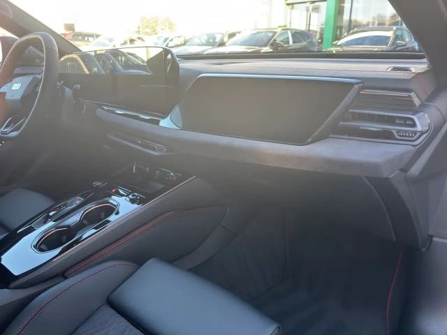 Audi A6 Avant Quattro