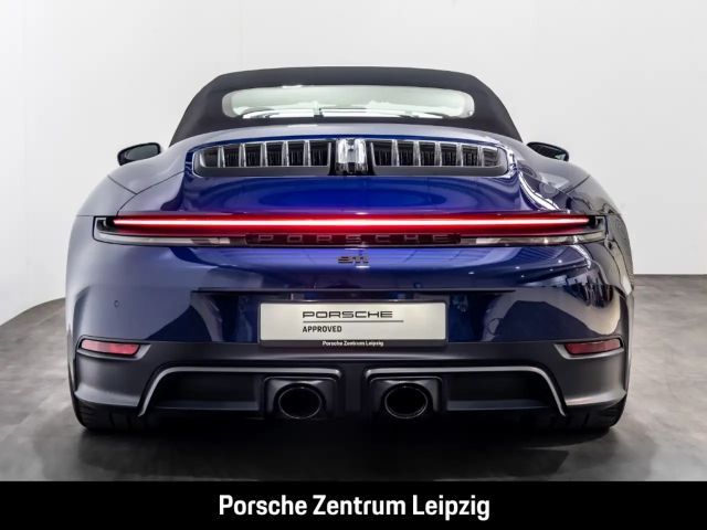 Porsche 992 Cabrio Carrera GTS