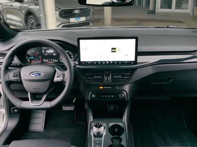 Ford Focus ST Line Wagon