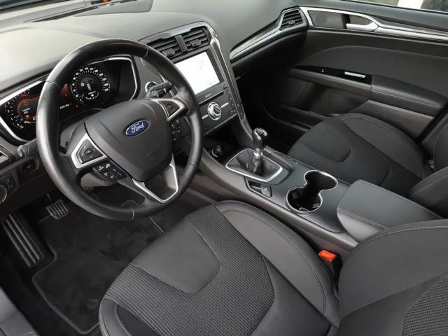 Ford Mondeo Titanium