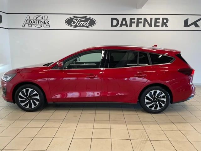 Ford Focus Titanium Wagon