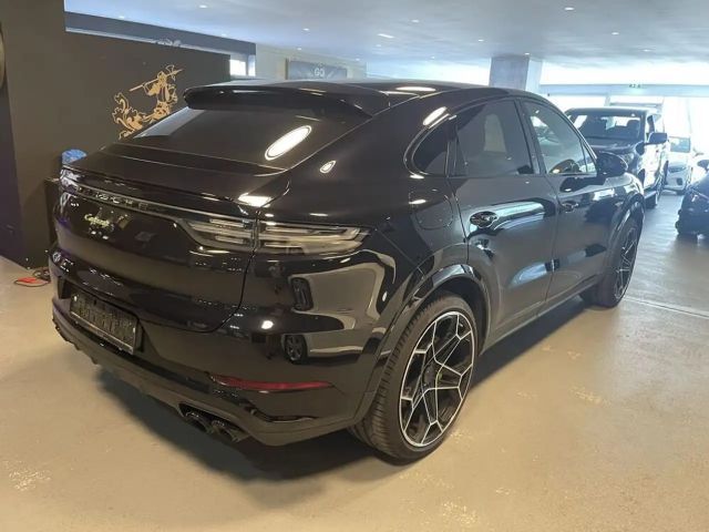 Porsche Cayenne Coupé E-Hybrid