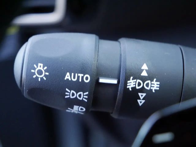 Citroën C4 Hybrid Max