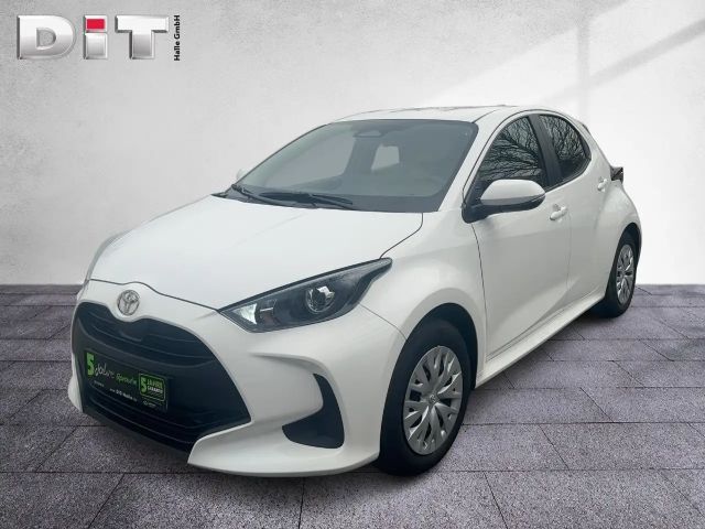 Toyota Yaris Business Hybride