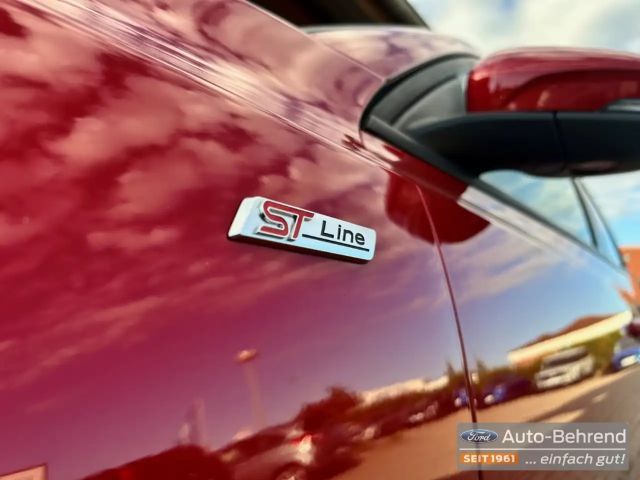 Ford Focus ST Line Wagon