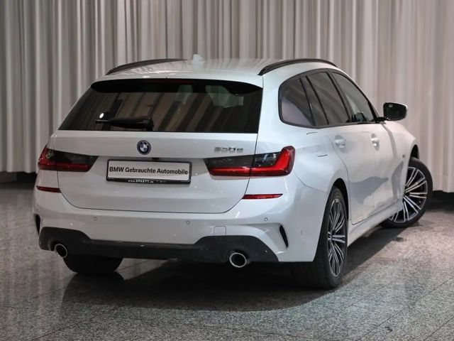 BMW 330 330e M-Sport Touring