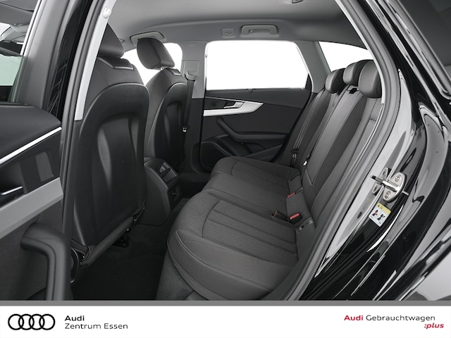 Audi A4 30 TDI Avant S-Tronic